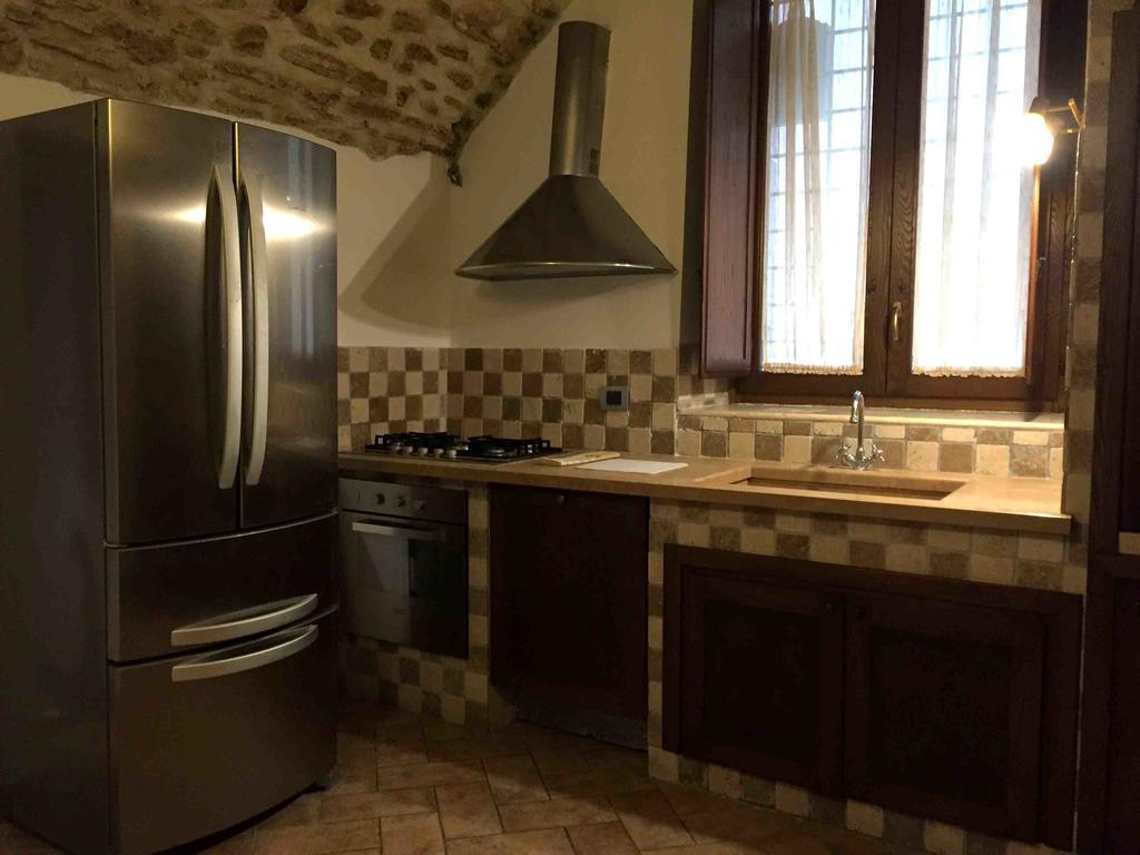 ナルニ Ganga Bed & Breakfast 部屋 写真