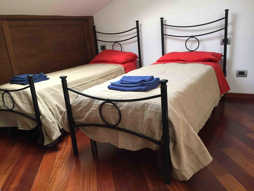 ナルニ Ganga Bed & Breakfast エクステリア 写真
